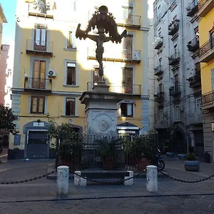 Apartamento Orefici24, Nápoles
