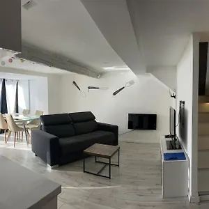 Charmante Maison Climatise Avec Netflix Et Appartement Touet-de-l'Escarene