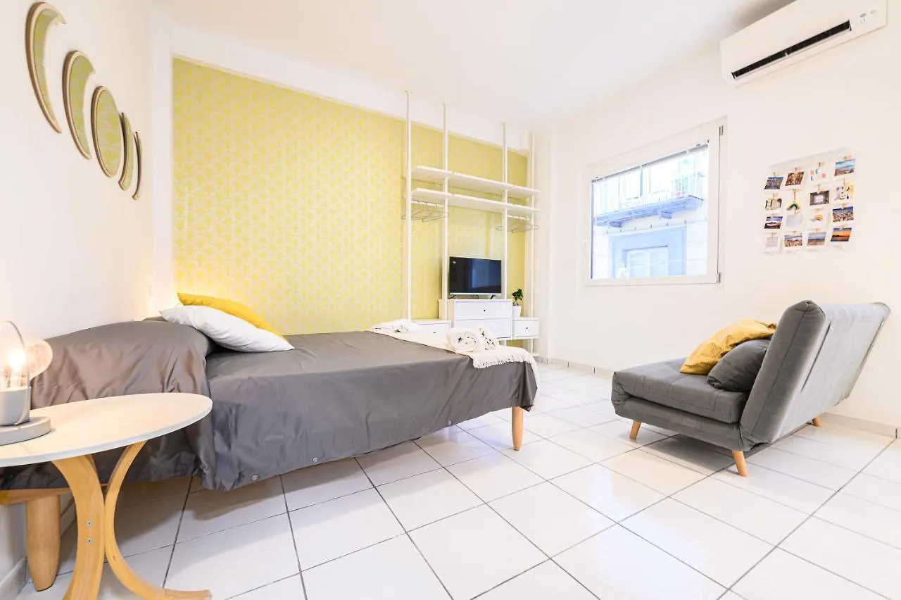 L'Aurora Apartments Naples